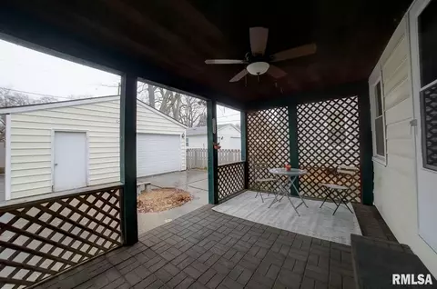 2410 S 7th St, Springfield, IL 62703 photo 23