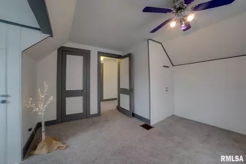 2410 S 7th St, Springfield, IL 62703 photo 38
