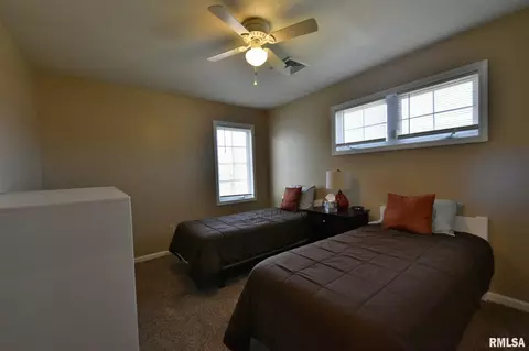 1504 E Reynolds St, Springfield, IL 62702 photo 15