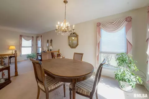 2704 Arrowhead Dr, Springfield, IL 62702 photo 12
