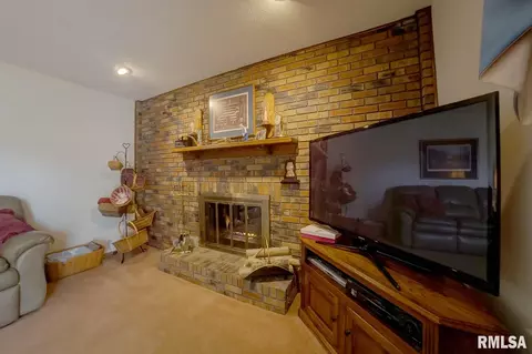 2704 Arrowhead Dr, Springfield, IL 62702 photo 34