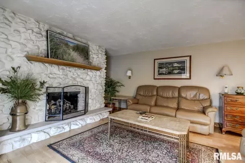 2429 Churchill Rd, Springfield, IL 62702 photo 26