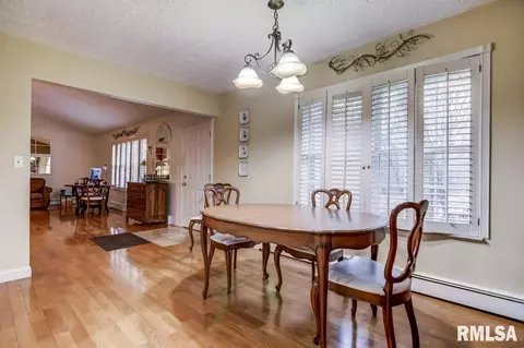 2429 Churchill Rd, Springfield, IL 62702 photo 12
