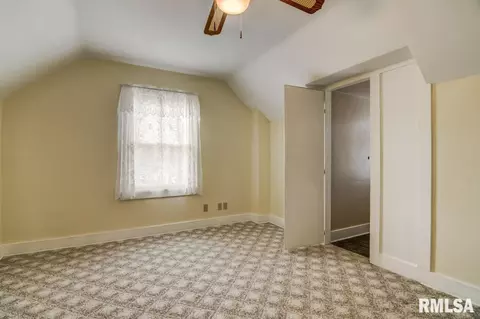632 E Main St, Rochester, IL 62563 photo 28