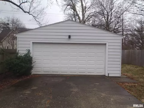 1408 W Edwards St, Springfield, IL 62704 photo 11
