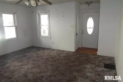 2513 S Lowell Ave, Springfield, IL 62704 photo 2