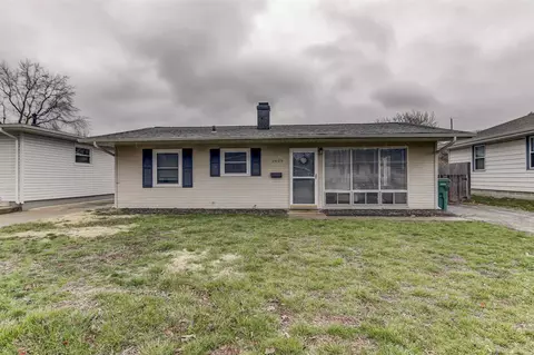 2625 Kent Dr, Springfield, IL 62703 photo 1