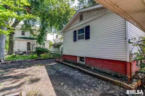 519 E Ash St, Springfield, IL 62703 photo 33