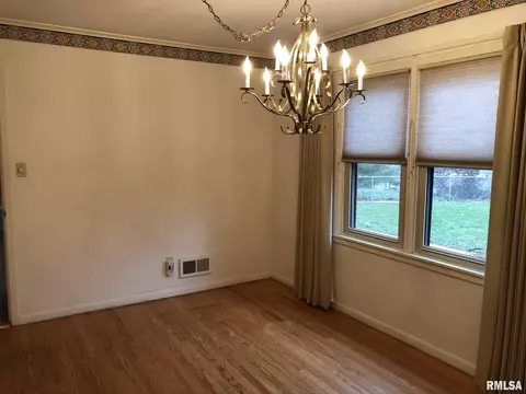 2004 Fairway Dr, Springfield, IL 62704 photo 7