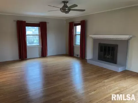 2004 Fairway Dr, Springfield, IL 62704 photo 5