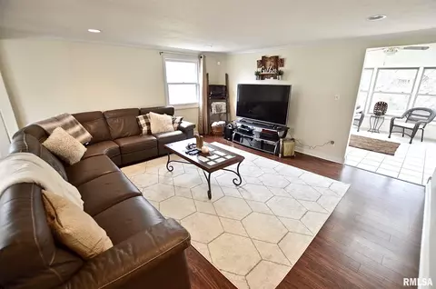 81 Meadowlark Ln, Springfield, IL 62702 photo 7