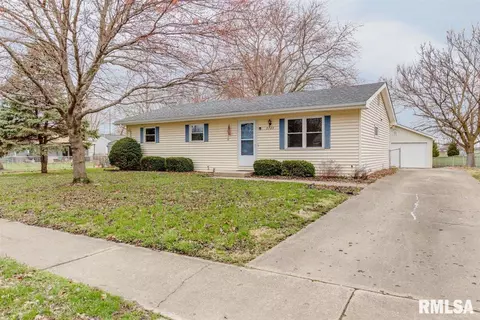 2723 Cardigan Dr, Springfield, IL 62702 photo 1