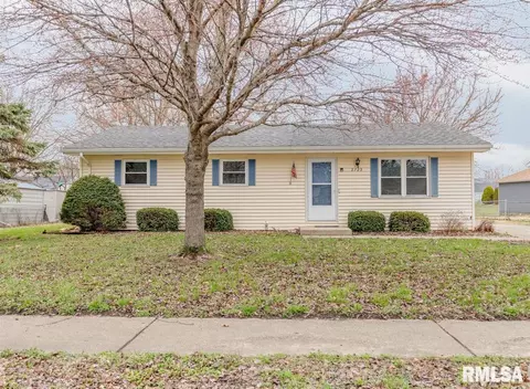 2723 Cardigan Dr, Springfield, IL 62702 photo 2