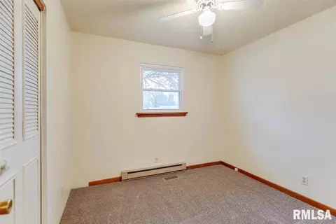 2723 Cardigan Dr, Springfield, IL 62702 photo 12