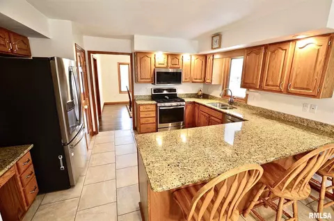 2520 Shawnee Dr, Springfield, IL 62702 photo 10