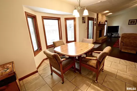 2520 Shawnee Dr, Springfield, IL 62702 photo 17