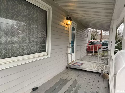 1512 Knox Ave, Springfield, IL 62703 photo 4