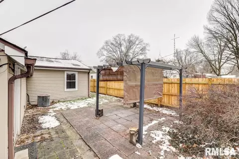 3128 Carman Ave, Springfield, IL 62703 photo 19
