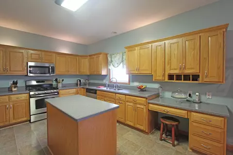3904 Surry Place Ln, Springfield, IL 62711 photo 10