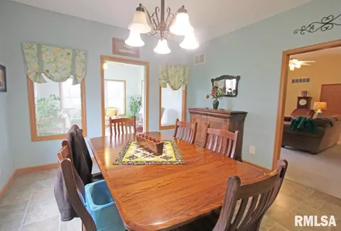 3904 Surry Place Ln, Springfield, IL 62711 photo 12