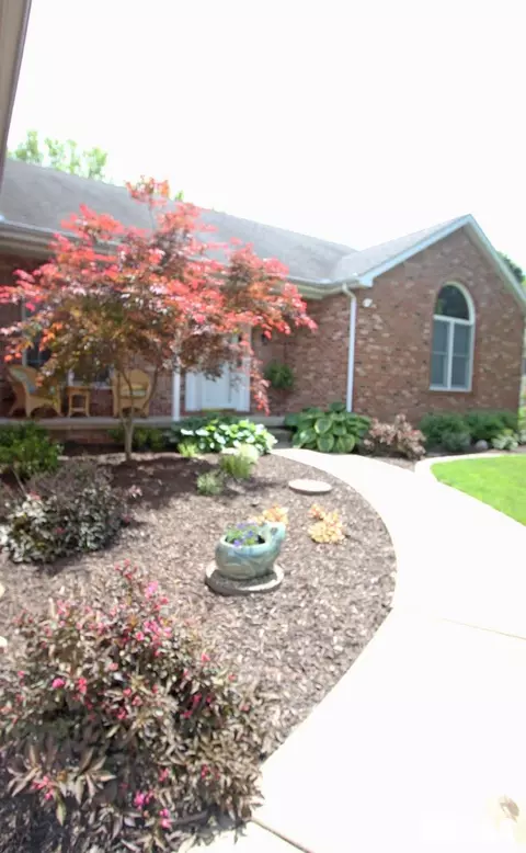 3904 Surry Place Ln, Springfield, IL 62711 photo 2