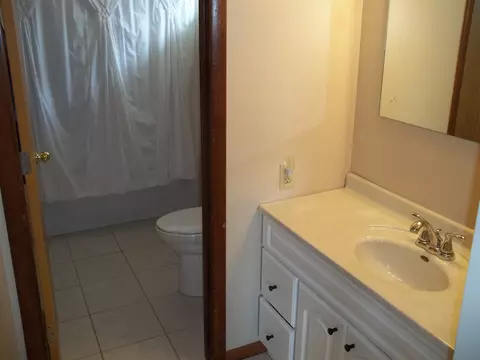 2209 Trowbridge Rd, Springfield, IL 62703 photo 10