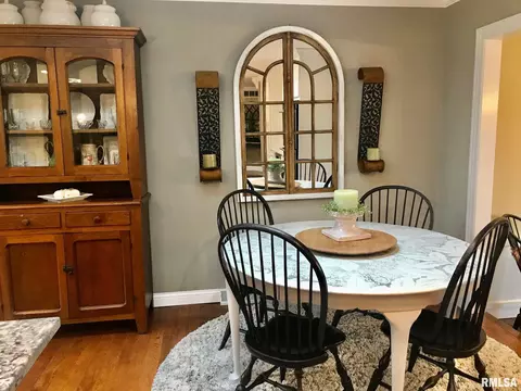 3825 S 2nd St, Springfield, IL 62703 photo 12