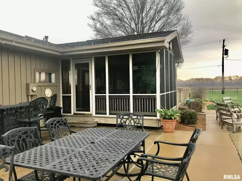 3825 S 2nd St, Springfield, IL 62703 photo 37