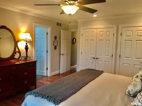 3825 S 2nd St, Springfield, IL 62703 photo 18