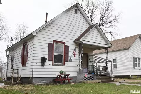 838 N 8th St, Springfield, IL 62702 photo 1