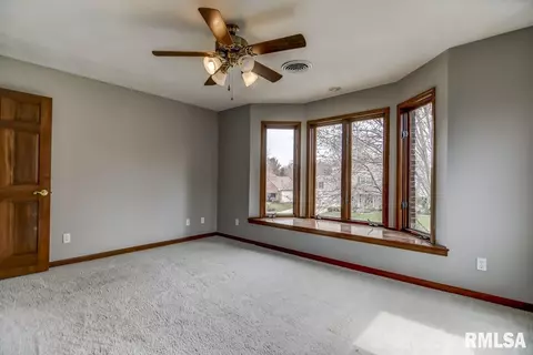 405 Colbrook Dr, Springfield, IL 62702 photo 34