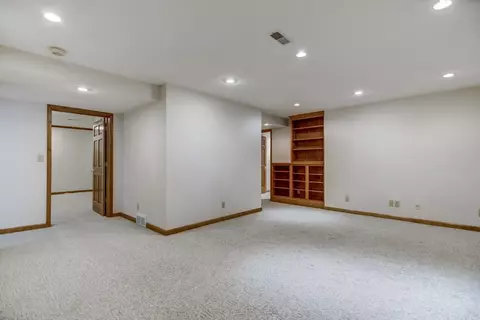 405 Colbrook Dr, Springfield, IL 62702 photo 45