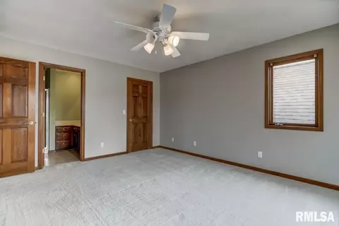 405 Colbrook Dr, Springfield, IL 62702 photo 31