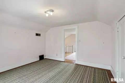 1736 S Walnut St, Springfield, IL 62704 photo 16