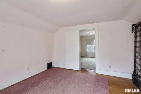 1736 S Walnut St, Springfield, IL 62704 photo 13