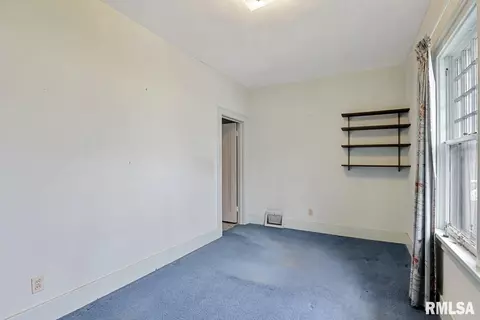 1736 S Walnut St, Springfield, IL 62704 photo 9