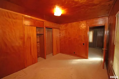 619 N Walnut St, Springfield, IL 62702 photo 12