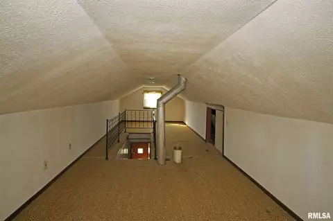 619 N Walnut St, Springfield, IL 62702 photo 15