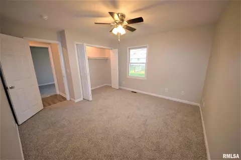 2233 E Watch Ave, Springfield, IL 62702 photo 16