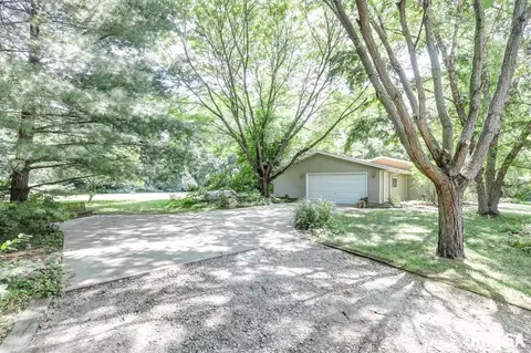 6 Willow Creek Dr, Springfield, IL 62707 photo 3