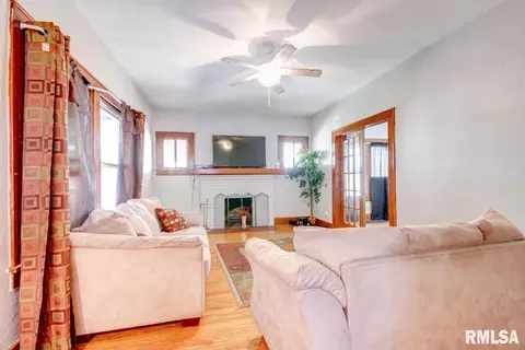 1812 S Whittier Ave, Springfield, IL 62704 photo 11