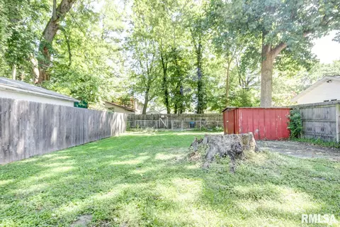1812 S Whittier Ave, Springfield, IL 62704 photo 9