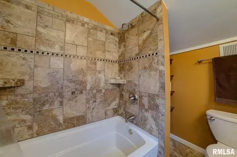 65 W Hazel Dell Ln, Springfield, IL 62703 photo 28