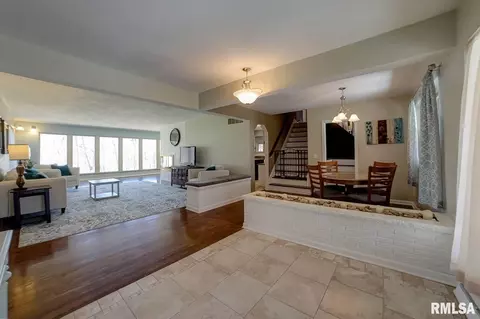 65 W Hazel Dell Ln, Springfield, IL 62703 photo 10