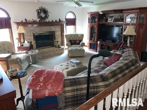 2538 Shawnee Dr, Springfield, IL 62702 photo 9