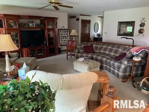 2538 Shawnee Dr, Springfield, IL 62702 photo 7