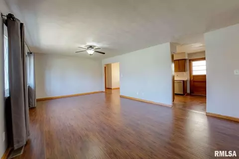 51 Birch Dr, Chatham, IL 62629 photo 15