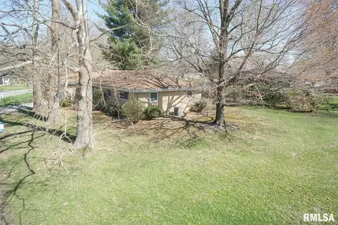 51 Birch Dr, Chatham, IL 62629 photo 3
