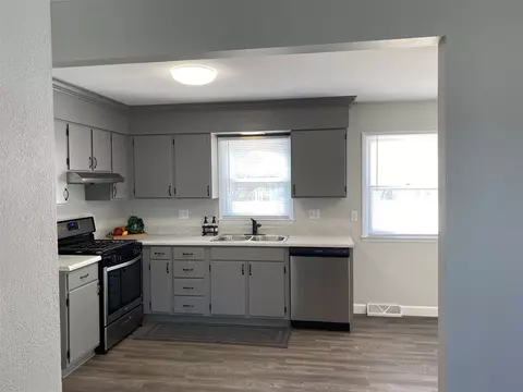 204 Stutely Ln, Springfield, IL 62704 photo 11