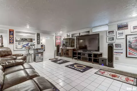 1 Hyde Park Pl, Springfield, IL 62703 photo 23